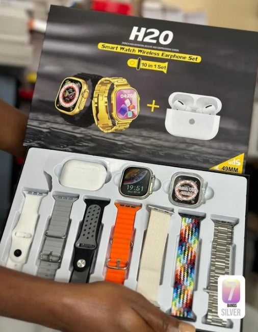 H20 Ultra Smartwatch 10 in 1 with 7 Straps, Silicone Case, Earbuds, and Full HD Display